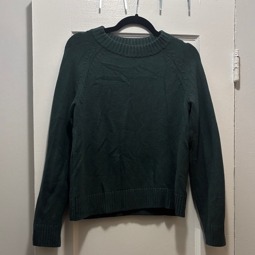GAP Forest Green Women's Crew Neck Sweater